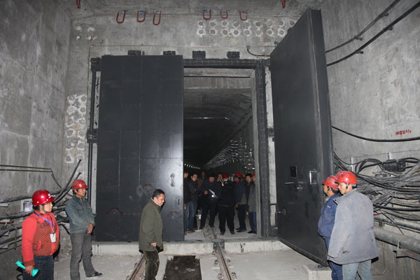 人防指挥工程冷冻粉色应用黄色软件除湿方案