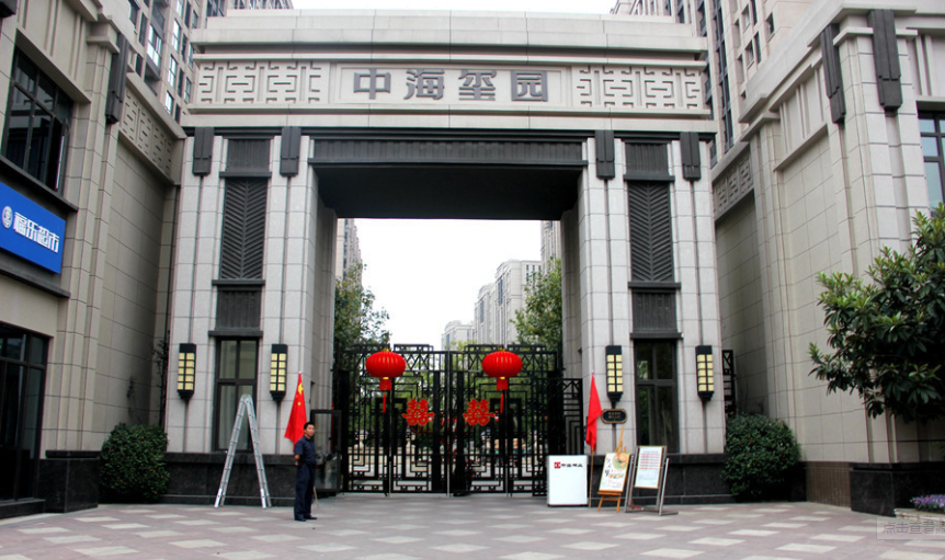 扬州市广陵区中海玺园物业地下室车库集体采购46台工业粉色应用黄色软件